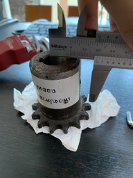 RS40-14TBSxD41T60S19K6M14 ; เฟืองโซ่เหล็ก แบบมีดุมแถวเดียว เบอร์ 40-14 ฟัน ดุมโต 41 มิล หนารวม 60 มิล รูเพลา 19 มิล ร่องลิ่ม 6x3 มิล ทำเกลียวตัวหนอน M14
